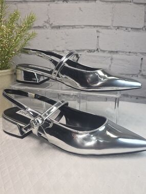 STEVE MADDEN ANYAA METALLIC SILVER SLINGBACK POINTED TOE FLATS WOMENS EUC 7.5